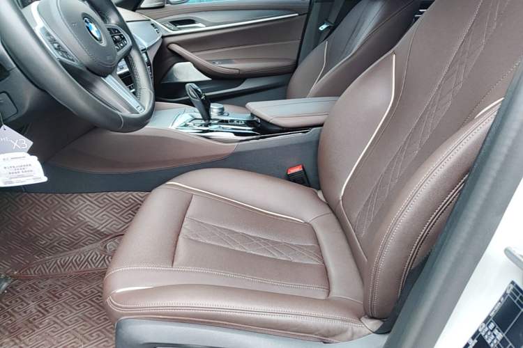 Used BMW 5 Series New Energy 2021 535Le M Sport Package Left Front Seat