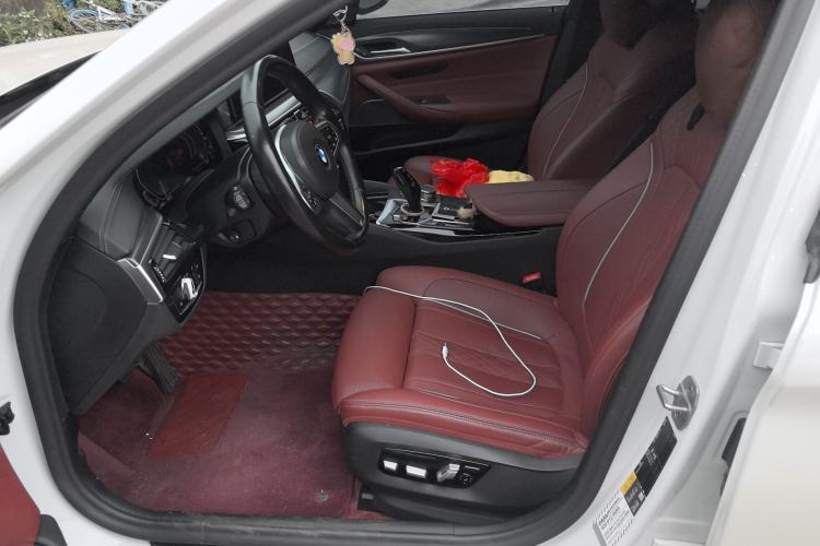 Used BMW 5 Series New Energy 2021 535Le Pioneer Edition M Sport Package Left Front Seat