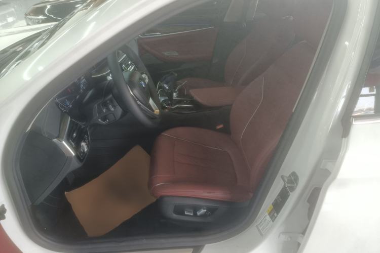 Used BMW 5 Series New Energy 2021 Updated 535Le Luxury Package Left Front Seat