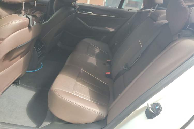 Used BMW 5 Series New Energy 2021 535Le M Sport Package Left Rear Seat