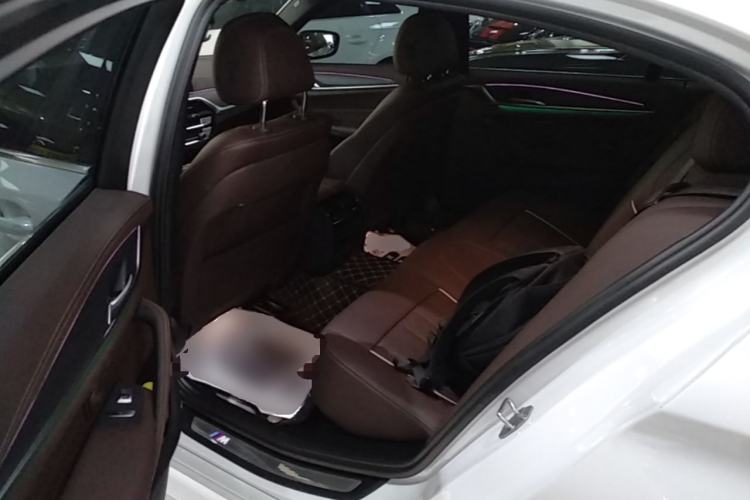 Used BMW 5 Series New Energy 2021 Restyled 535Le M Sport Package Left Rear Seat