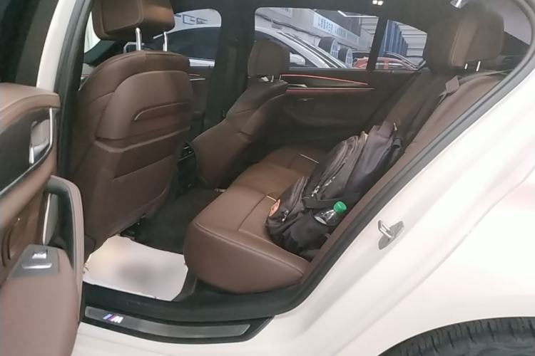 Used BMW 5 Series New Energy 2021 535Le Pioneer Edition M Sport Package Left Rear Seat