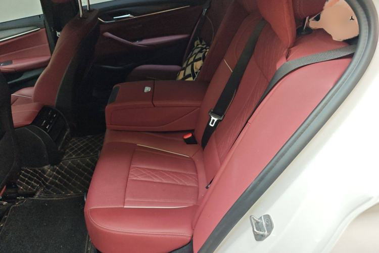 Used BMW 5 Series New Energy 2021 535Le M Sport Package Left Rear Seat