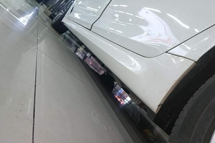 Used BMW 5 Series New Energy 2021 535Le M Sport Package Left Side Sill