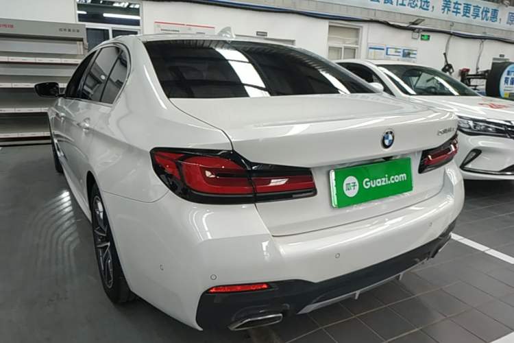 Used BMW 5 Series New Energy 2021 535Le Pioneer Edition M Sport Package Rear Left 45 Deg