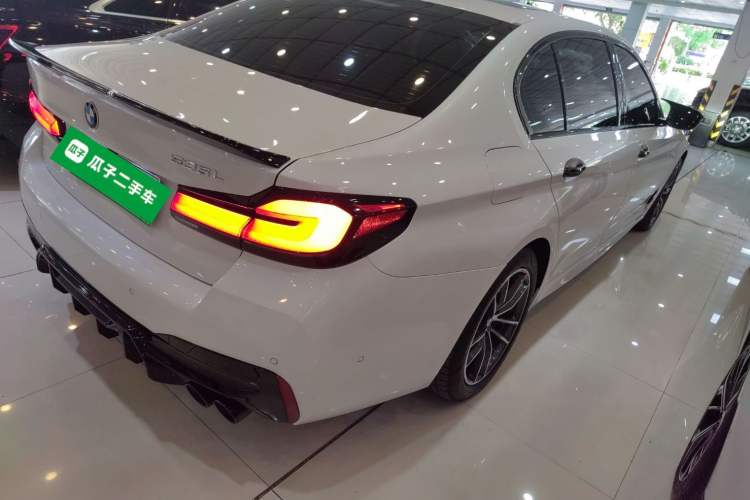 Used BMW 5 Series New Energy 2021 535Le M Sport Package Rear Right 45 Deg