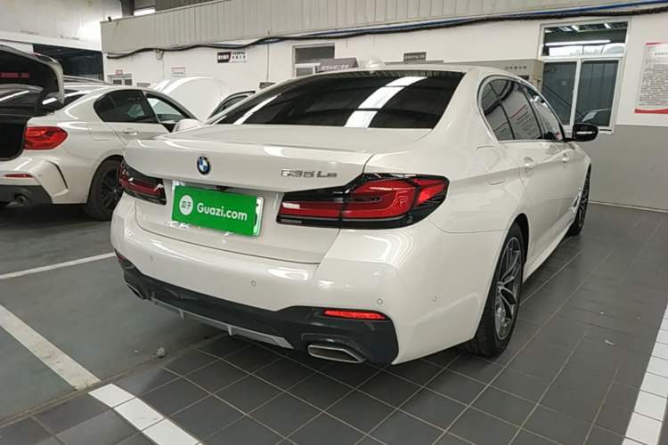Used BMW 5 Series New Energy 2021 535Le Pioneer Edition M Sport Package Rear Right 45 Deg