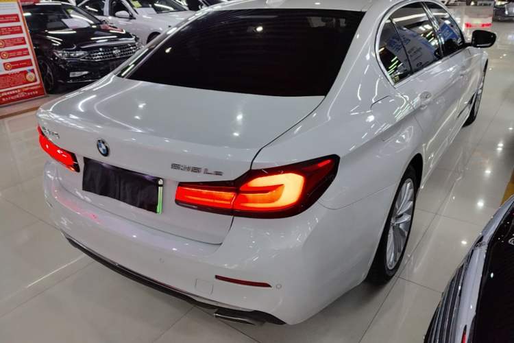 Used BMW 5 Series New Energy 2021 Updated 535Le Luxury Package Rear Right 45 Deg