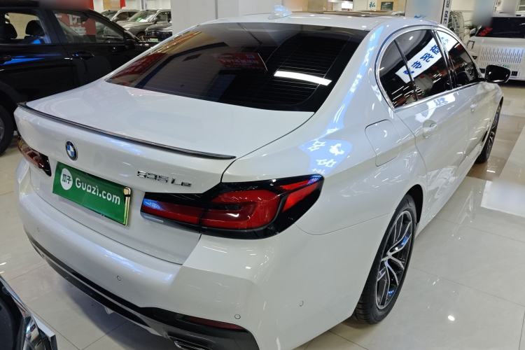 Used BMW 5 Series New Energy 2021 535Le Pioneer Edition M Sport Package Rear Right 45 Deg