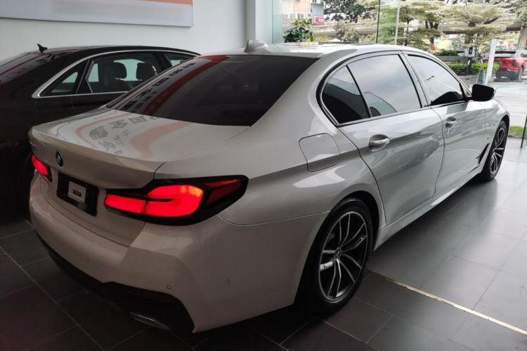 Used BMW 5 Series New Energy 2021 535Le M Sport Package Rear Right 45 Deg
