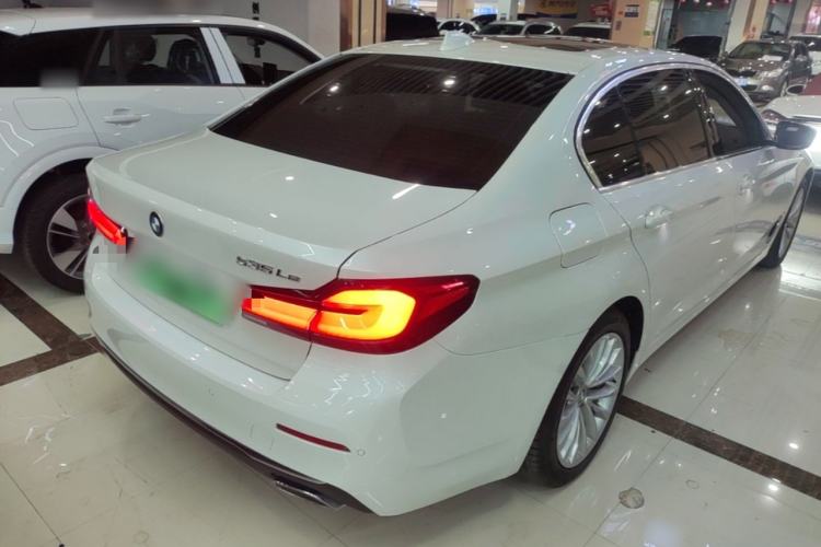 Used BMW 5 Series New Energy 2021 535Le Luxury Package Rear Right 45 Deg