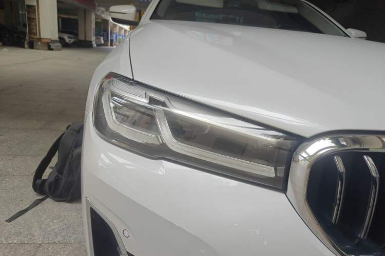 Used BMW 5 Series New Energy 2021 535Le Luxury Package Right Front Headlight
