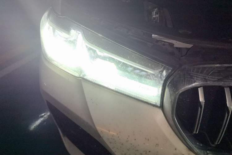 Used BMW 5 Series New Energy 2021 535Le M Sport Package Right Front Headlight