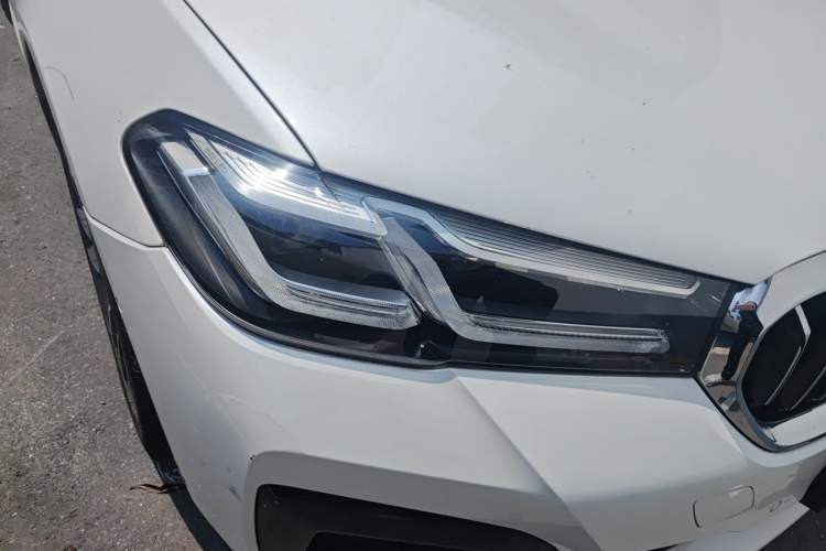Used BMW 5 Series New Energy 2021 535Le M Sport Package Right Front Headlight