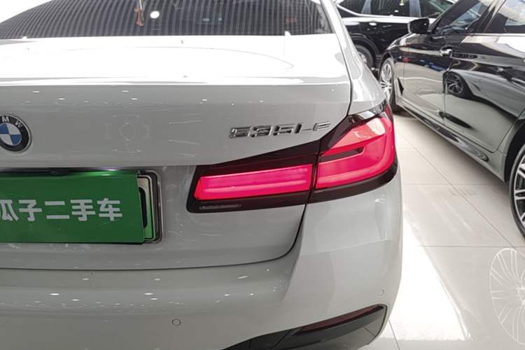 Used BMW 5 Series New Energy 2021 535Le Pioneer Edition M Sport Package Right Rear Taillight