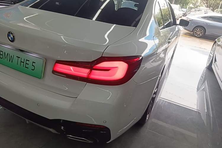 Used BMW 5 Series New Energy 2021 535Le Pioneer Edition M Sport Package Right Rear Taillight