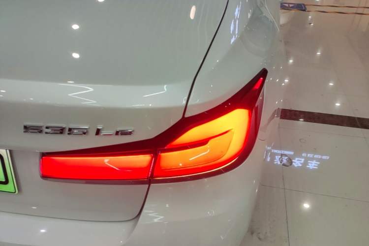 Used BMW 5 Series New Energy 2021 535Le Luxury Package Right Rear Taillight