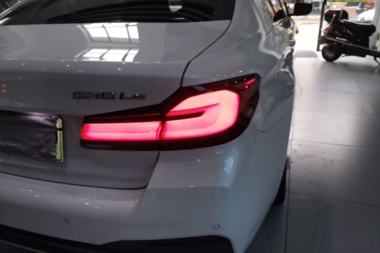 Used BMW 5 Series New Energy 2021 535Le M Sport Package Right Rear Taillight