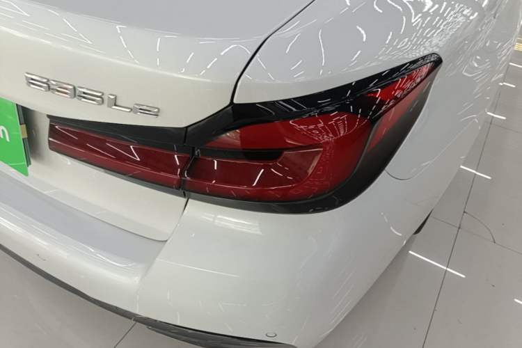 Used BMW 5 Series New Energy 2021 535Le Pioneer Edition M Sport Package Right Rear Taillight