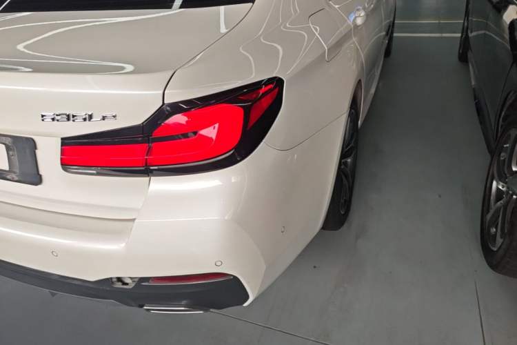 Used BMW 5 Series New Energy 2021 535Le M Sport Package Right Rear Taillight