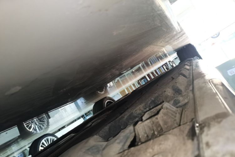 Used BMW 5 Series New Energy 2021 Restyled 535Le M Sport Package Right Side Sill