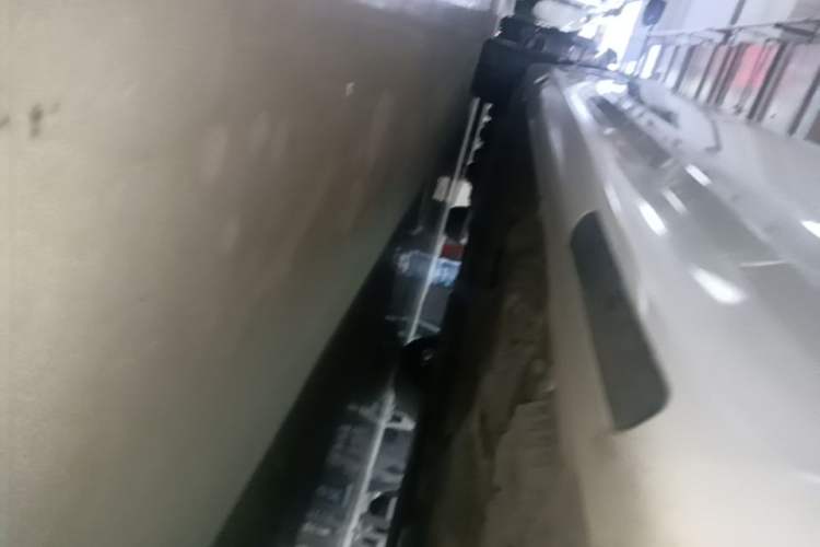 Used BMW 5 Series New Energy 2021 535Le M Sport Package Right Side Sill