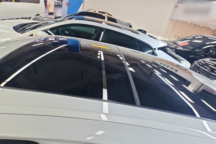 Used BMW 5 Series New Energy 2021 535Le Luxury Package Roof