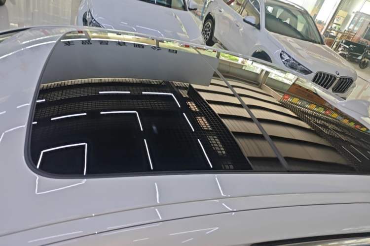Used BMW 5 Series New Energy 2021 535Le Pioneer Edition M Sport Package Roof