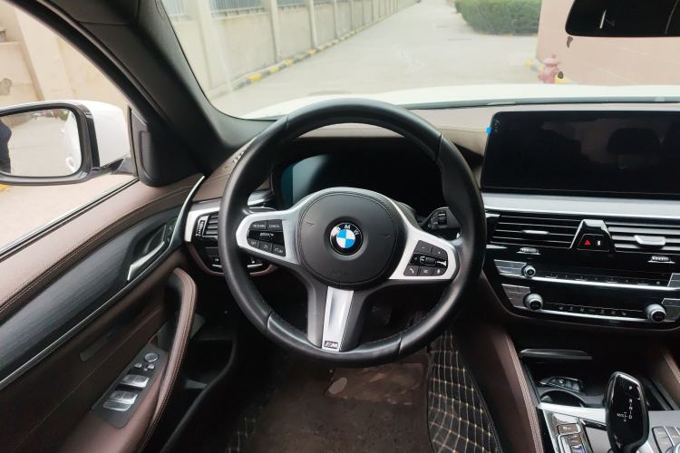 Used BMW 5 Series New Energy 2021 535Le M Sport Package Steering Wheel