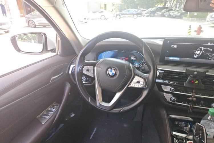 Used BMW 5 Series New Energy 2021 535Le Luxury Package Steering Wheel