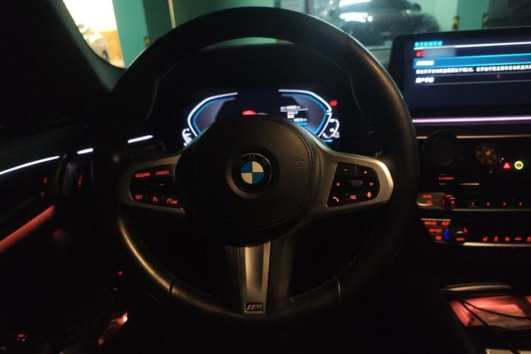 Used BMW 5 Series New Energy 2021 535Le M Sport Package Steering Wheel