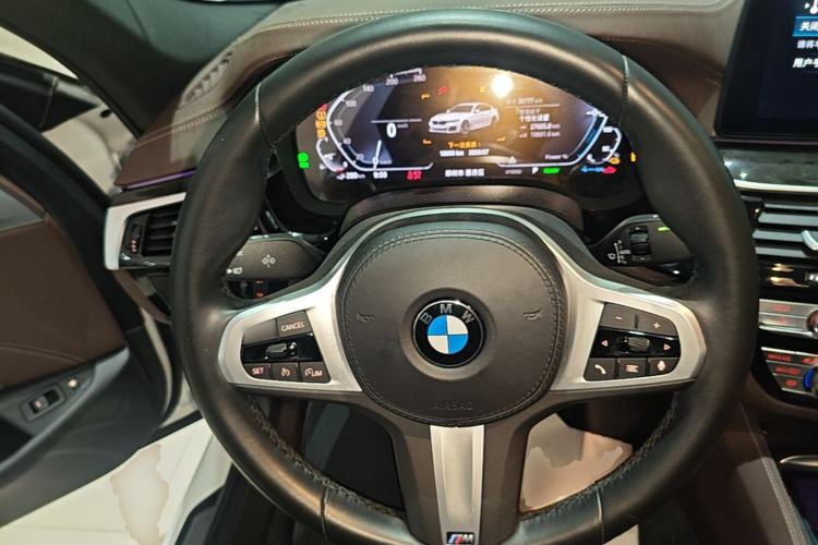 Used BMW 5 Series New Energy 2021 Restyled 535Le M Sport Package Steering Wheel