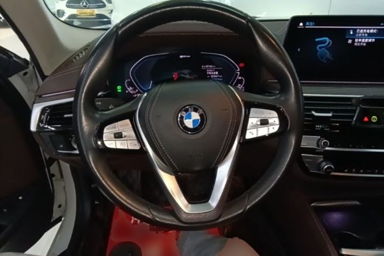 Used BMW 5 Series New Energy 2021 535Le Luxury Package Steering Wheel