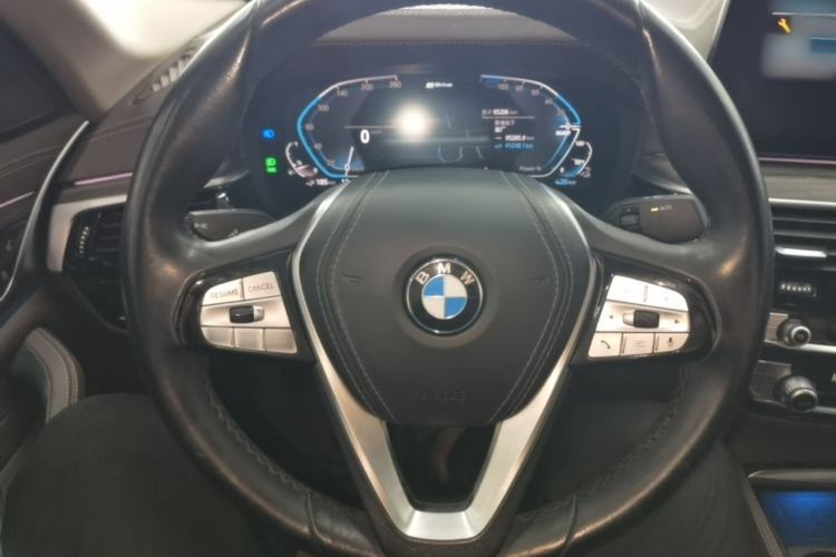 Used BMW 5 Series New Energy 2021 535Le Luxury Package Steering Wheel
