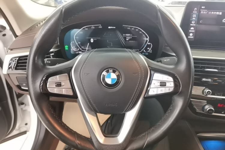 Used BMW 5 Series New Energy 2021 535Le Luxury Package Steering Wheel