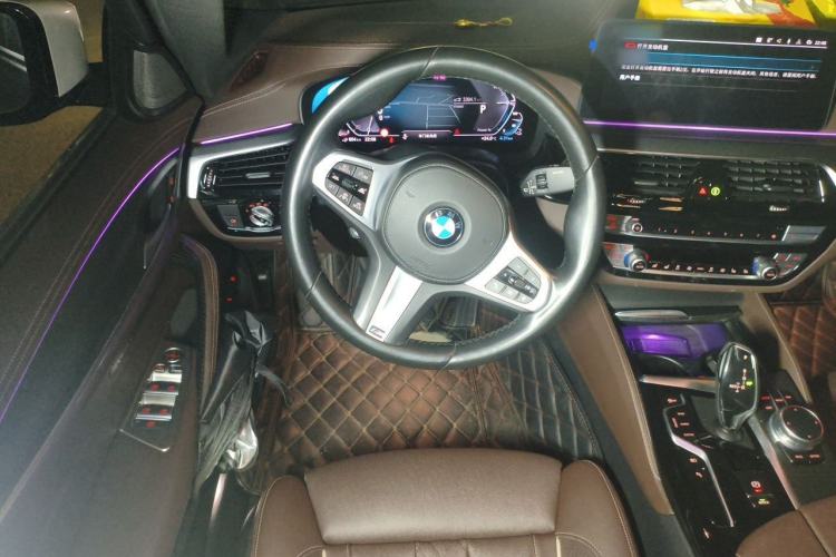 Used BMW 5 Series New Energy 2021 535Le Pioneer Edition M Sport Package Steering Wheel
