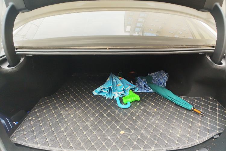 Used BMW 5 Series New Energy 2021 535Le M Sport Package Trunk