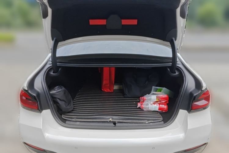Used BMW 5 Series New Energy 2021 535Le M Sport Package Trunk
