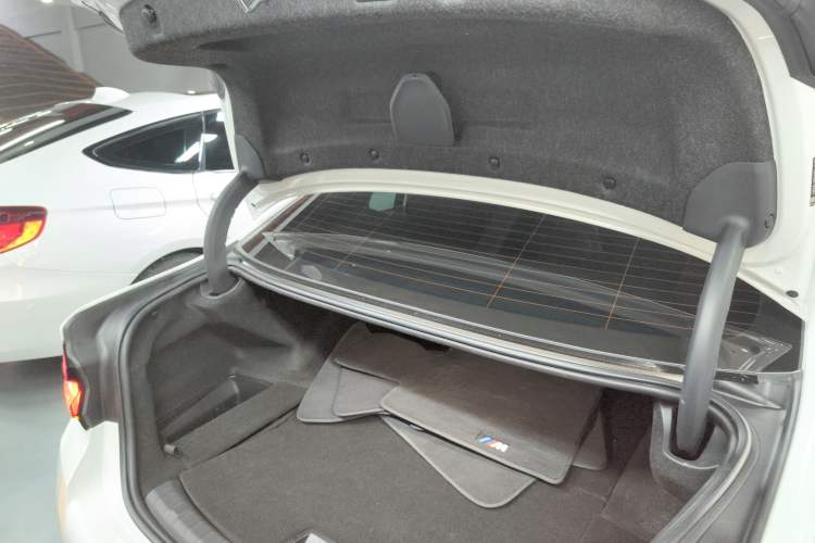 Used BMW 5 Series New Energy 2021 Restyled 535Le Pioneer Edition M Sport Package Trunk
