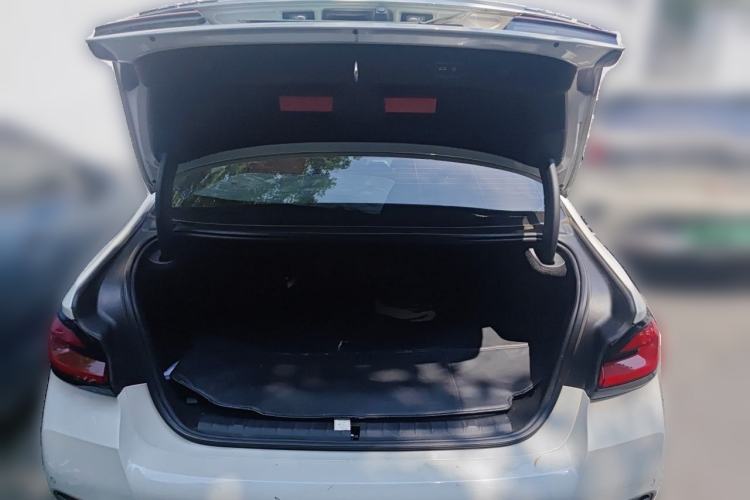 Used BMW 5 Series New Energy 2021 535Le M Sport Package Trunk