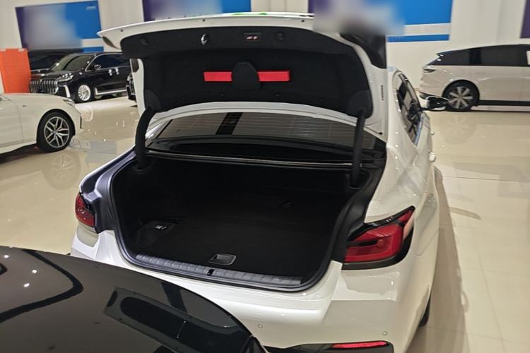 Used BMW 5 Series New Energy 2021 Restyled 535Le M Sport Package Trunk