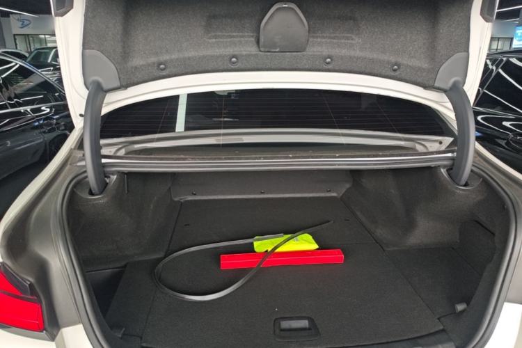 Used BMW 5 Series New Energy 2021 535Le M Sport Package Trunk
