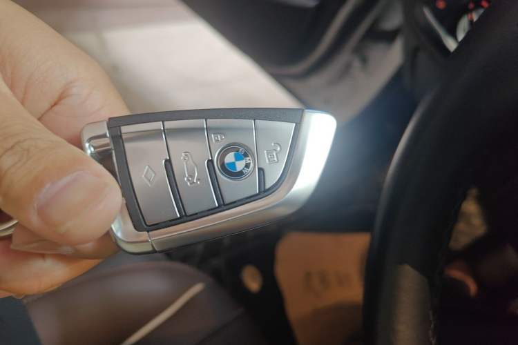 Used BMW 5 Series New Energy 2021 535Le Luxury Package Vehicle Key