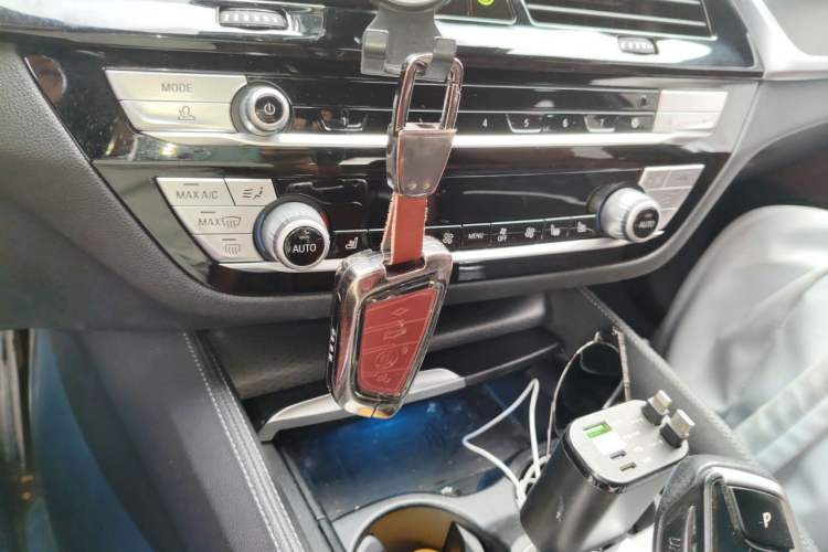 Used BMW 5 Series New Energy 2021 535Le Pioneer Edition M Sport Package Vehicle Key