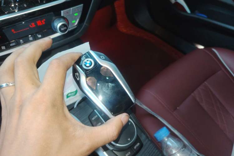 Used BMW 5 Series New Energy 2021 Restyled 535Le M Sport Package Vehicle Key