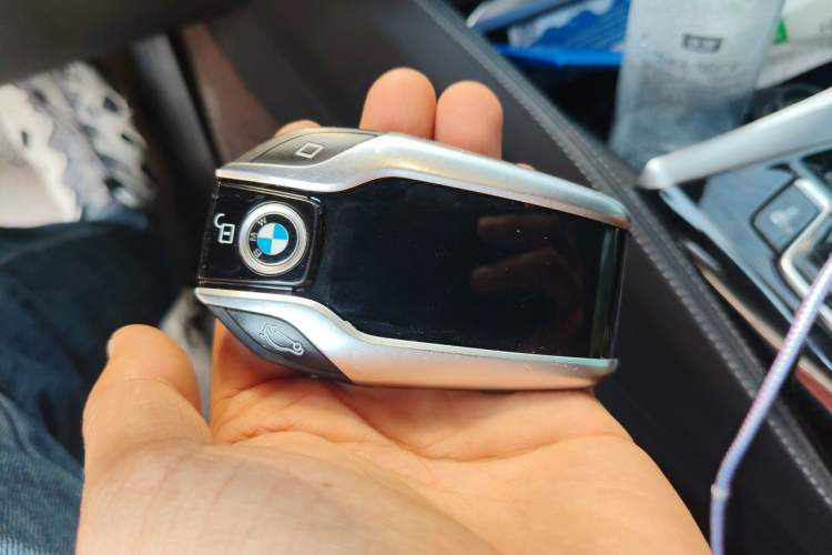 Used BMW 5 Series New Energy 2021 535Le M Sport Package Vehicle Key