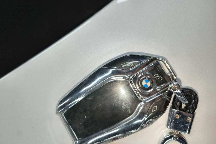 Used BMW 5 Series New Energy 2021 Restyled 535Le Pioneer Edition M Sport Package Vehicle Key