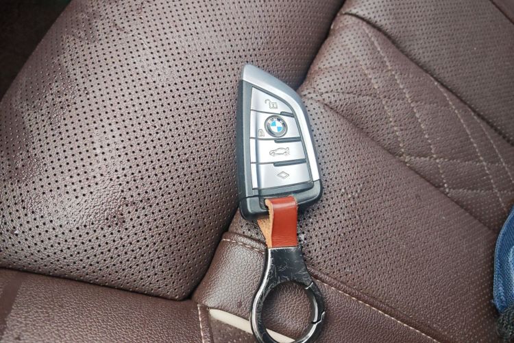 Used BMW 5 Series New Energy 2021 Restyled 535Le Pioneer Edition M Sport Package Vehicle Key