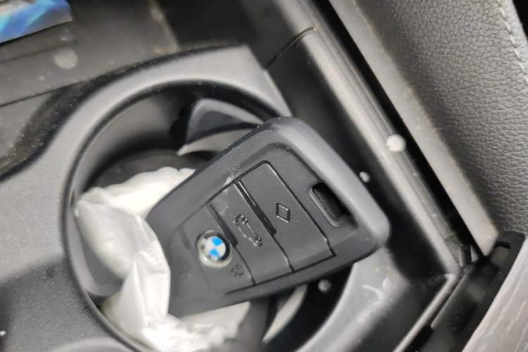 Used BMW 5 Series New Energy 2021 535Le M Sport Package Vehicle Key