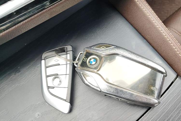 Used BMW 5 Series New Energy 2021 535Le M Sport Package Vehicle Key